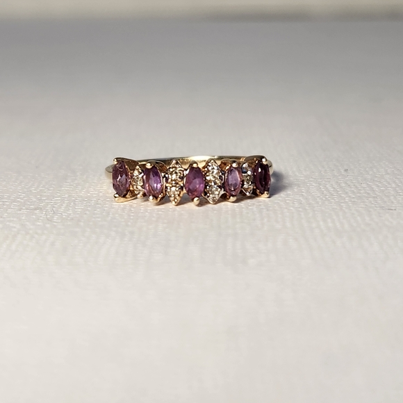 Classic 90s 10K Solid Yellow Gold Amethyst Diamond Ring Sz 7 Tested & Stamped - Picture 13 of 16